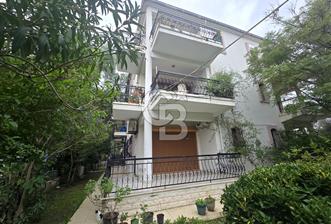 ESKİ FOÇA DA YILLIK KİRALIK BAHÇE KATI EŞYALI 2+1 DAİRE - 6 - 318688