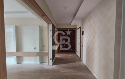 COLDWELL BANKER'DAN SARA SUİT'TE 4+1 SATILIK LÜKS DAİRE