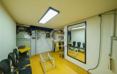 Beyoğlu’nun En Prestijli Noktasında Kiralık Bina