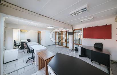 Beyoğlu’nun En Prestijli Noktasında Kiralık Bina