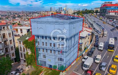 Beyoğlu’nun En Prestijli Noktasında Kiralık Bina