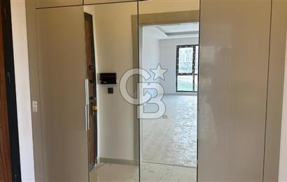 NİLÜFER KAYAPADA CADDE ÜZERİ,HAVUZLU SATILIK 3+1 DAİRE