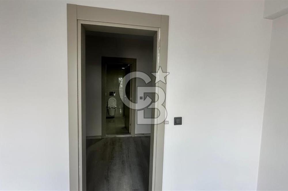 NİLÜFER KAYAPADA CADDE ÜZERİ,HAVUZLU SATILIK 3+1 DAİRE
