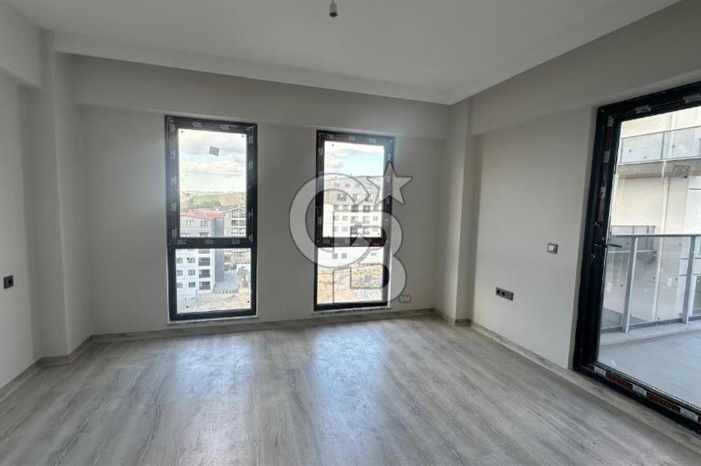 NİLÜFER KAYAPADA CADDE ÜZERİ,HAVUZLU SATILIK 3+1 DAİRE