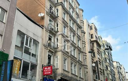ŞİŞHANE OKÇUMUSA CADDESİ GÜNEŞ HAN'DA SATILIK TAM KAT