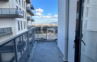 NİLÜFER KAYAPADA CADDE ÜZERİ,HAVUZLU SATILIK 3+1 DAİRE