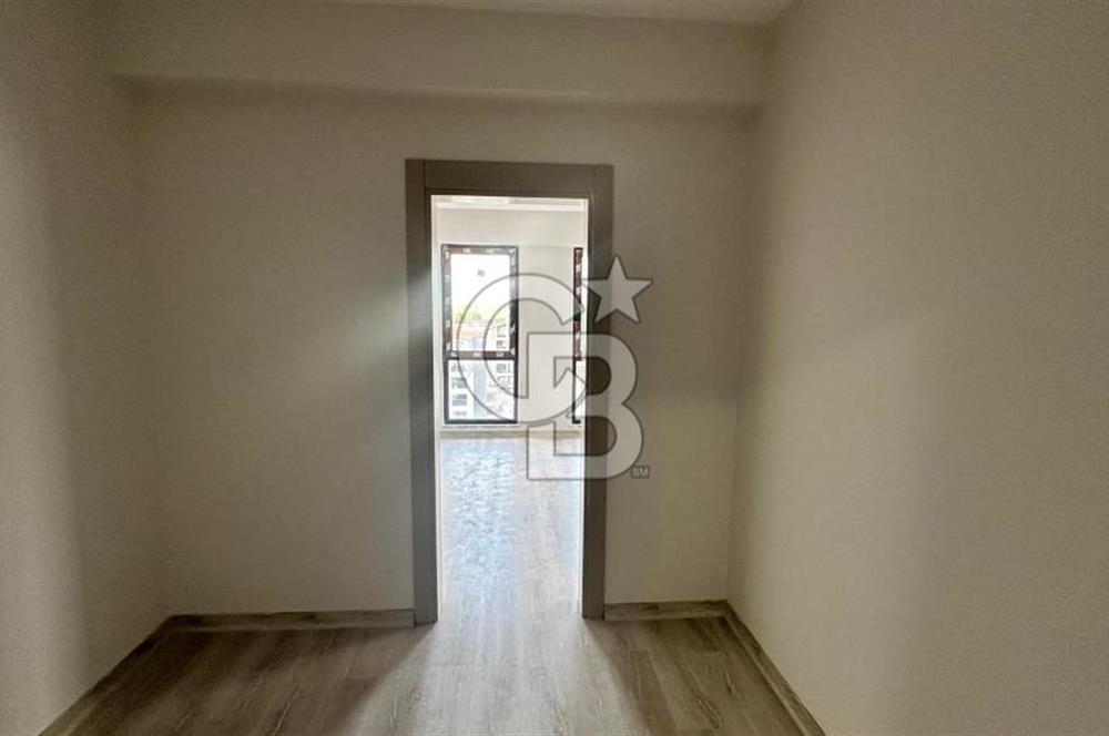 NİLÜFER KAYAPADA CADDE ÜZERİ,HAVUZLU SATILIK 3+1 DAİRE