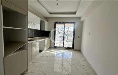 NİLÜFER KAYAPADA CADDE ÜZERİ,HAVUZLU SATILIK 3+1 DAİRE