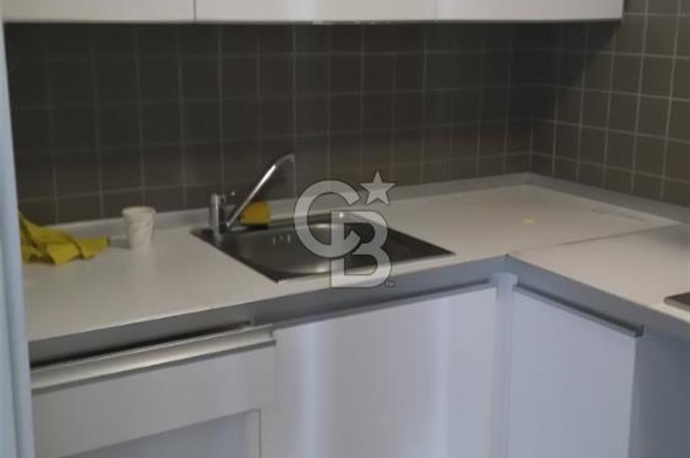 ŞİŞHANE OKÇUMUSA CADDESİ GÜNEŞ HAN'DA SATILIK TAM KAT