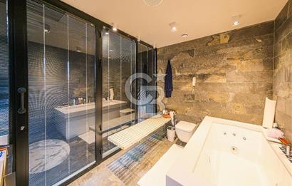 Selenium Twins - Tasarım Yüksek Kat Panoramik İstanbul Manzarası