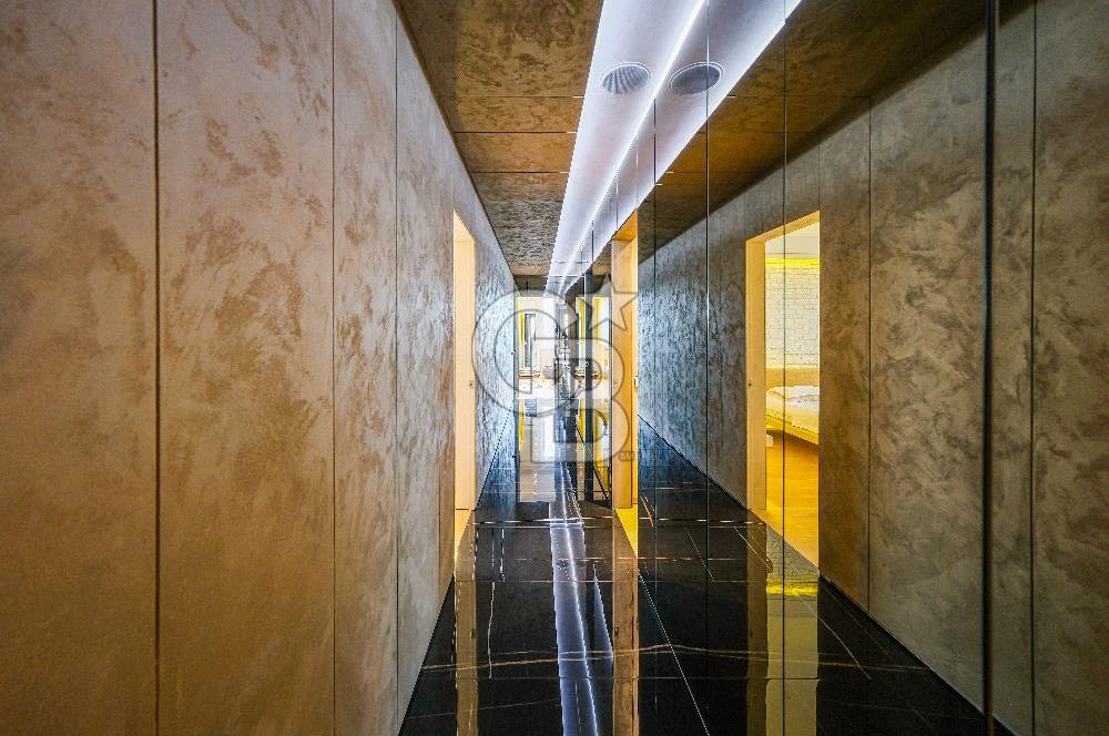 Selenium Twins - Tasarım Yüksek Kat Panoramik İstanbul Manzarası