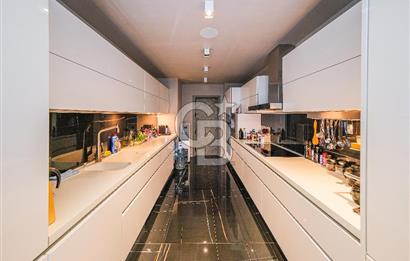 Selenium Twins - Tasarım Yüksek Kat Panoramik İstanbul Manzarası