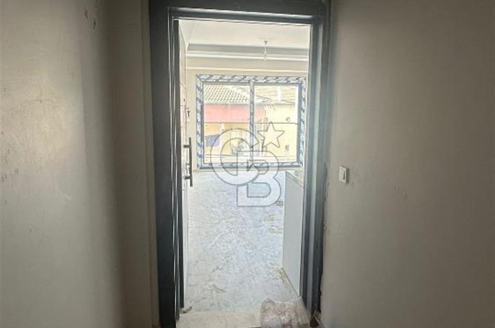İZMİR SEFERİHİSAR CAMİKEBİR MAHALLESİ – ANA CADDE ÜZERİNDE YENİ ( 1+1 )DAİRE