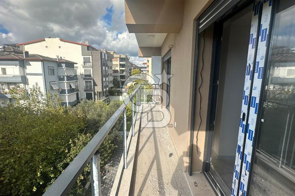 İZMİR SEFERİHİSAR CAMİKEBİR MAHALLESİ – ANA CADDE ÜZERİNDE YENİ ( 1+1 )DAİRE