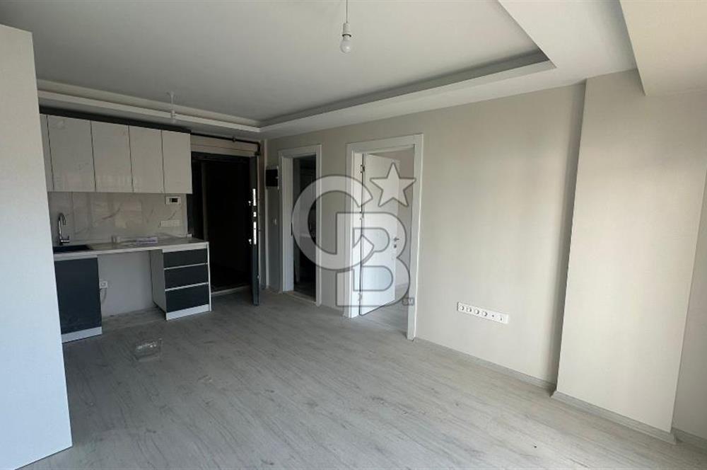 İZMİR SEFERİHİSAR CAMİKEBİR MAHALLESİ – ANA CADDE ÜZERİNDE YENİ ( 1+1 )DAİRE