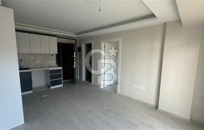 İZMİR SEFERİHİSAR CAMİKEBİR MAHALLESİ – ANA CADDE ÜZERİNDE YENİ ( 1+1 )DAİRE