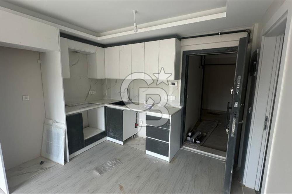 İZMİR SEFERİHİSAR CAMİKEBİR MAHALLESİ – ANA CADDE ÜZERİNDE YENİ ( 1+1 )DAİRE