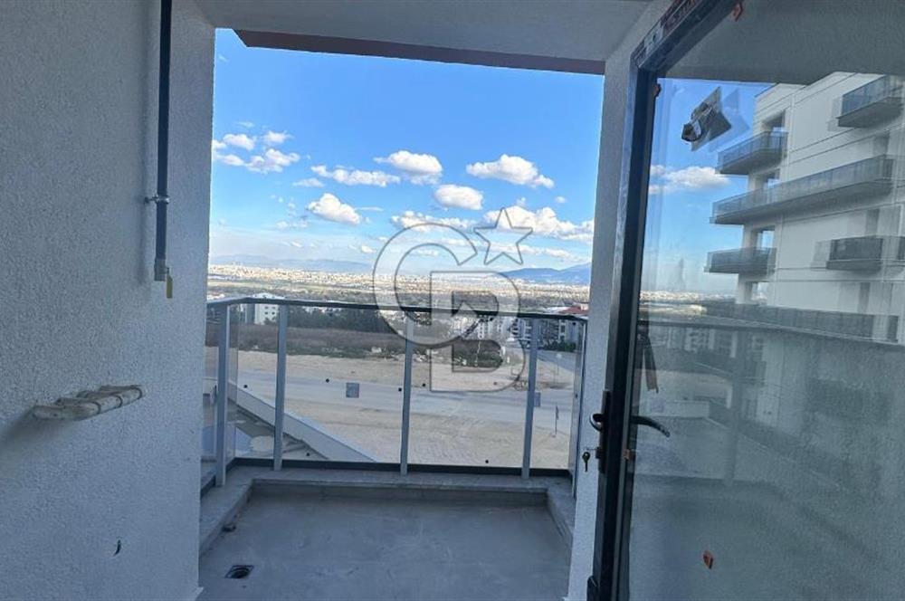 NİLÜFER KAYAPADA CADDE ÜZERİ,HAVUZLU SATILIK 3+1 DAİRE