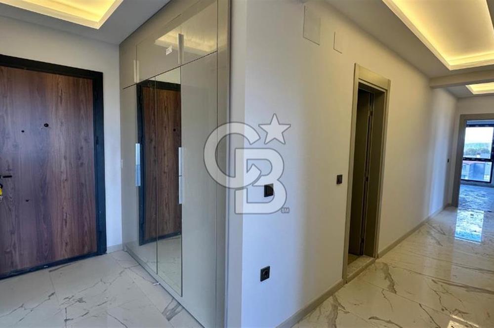 NİLÜFER KAYAPADA CADDE ÜZERİ,HAVUZLU SATILIK 3+1 DAİRE