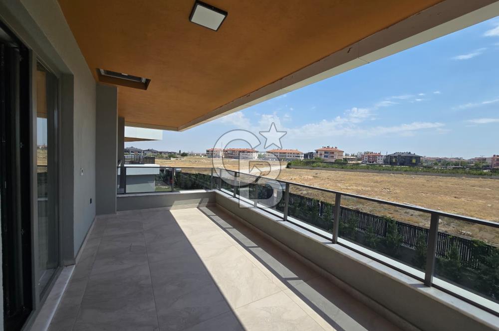 COLDWELL BANKER'DAN SELÇUKLUDA KİRALIK 7+1 VİLLA