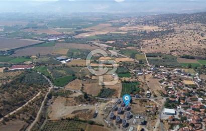 Manisa Bağyolu'nda Site İçinde Havuzlu Villa