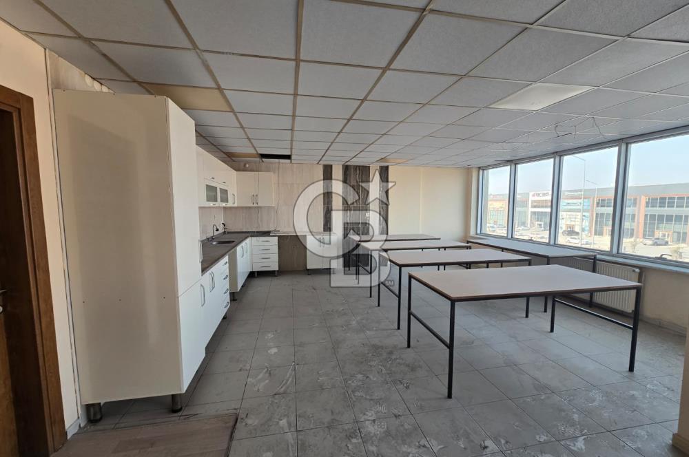 COLDWELL BANKER'DAN İMSAN SANAYİ SİTESİNDE KİRALIK FABRİKA