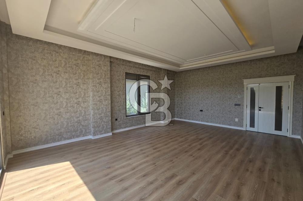 COLDWELL BANKER'DAN SELÇUKLUDA KİRALIK 7+1 VİLLA