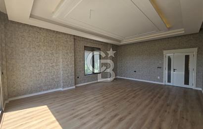 COLDWELL BANKER'DAN SELÇUKLUDA KİRALIK 7+1 VİLLA