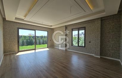 COLDWELL BANKER'DAN SELÇUKLUDA KİRALIK 7+1 VİLLA