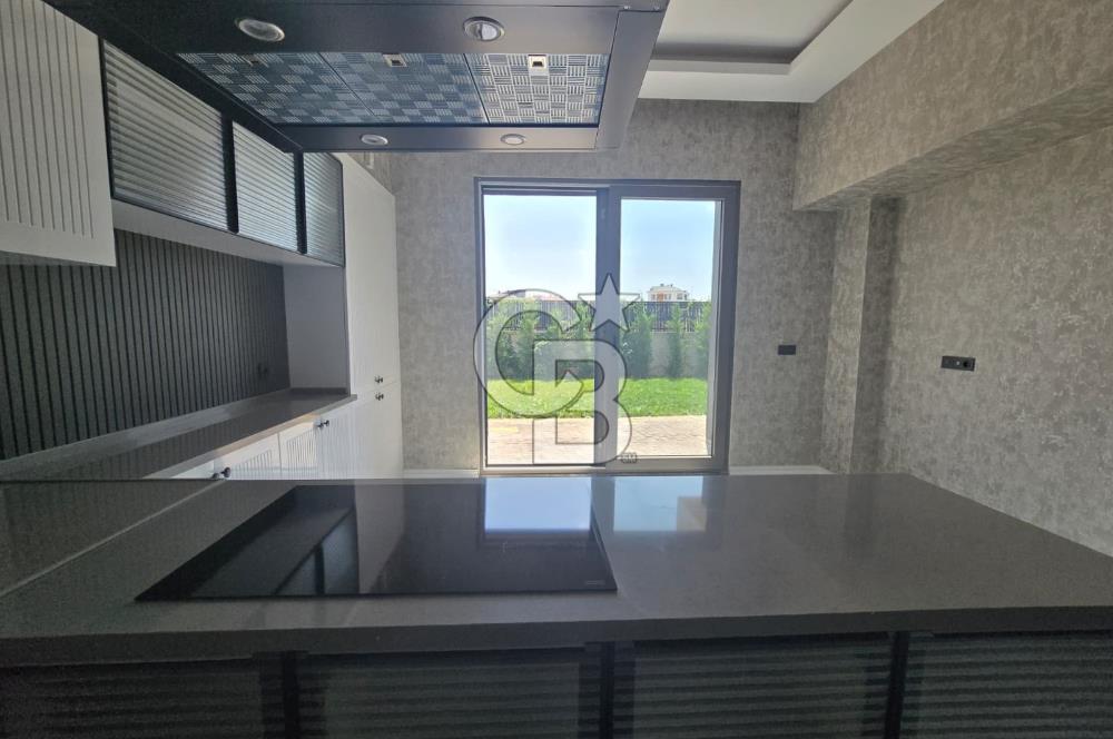 COLDWELL BANKER'DAN SELÇUKLUDA KİRALIK 7+1 VİLLA