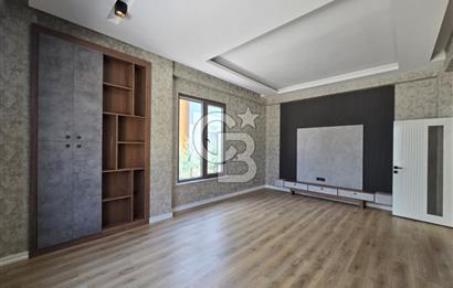 COLDWELL BANKER'DAN SELÇUKLUDA KİRALIK 7+1 VİLLA