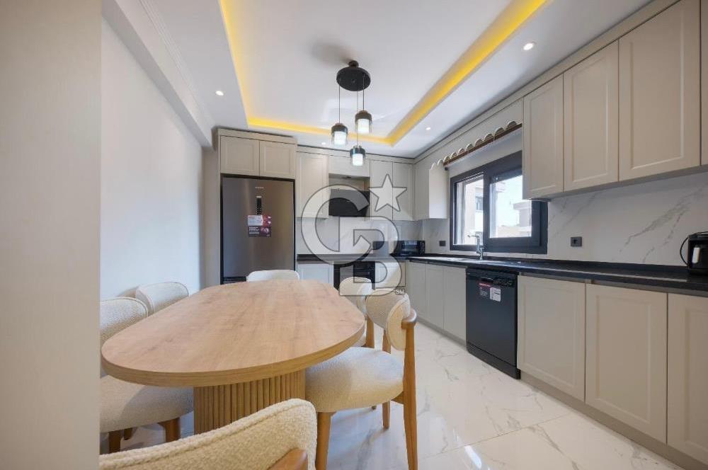 Manisa Bağyolu'nda Site İçinde Havuzlu Villa