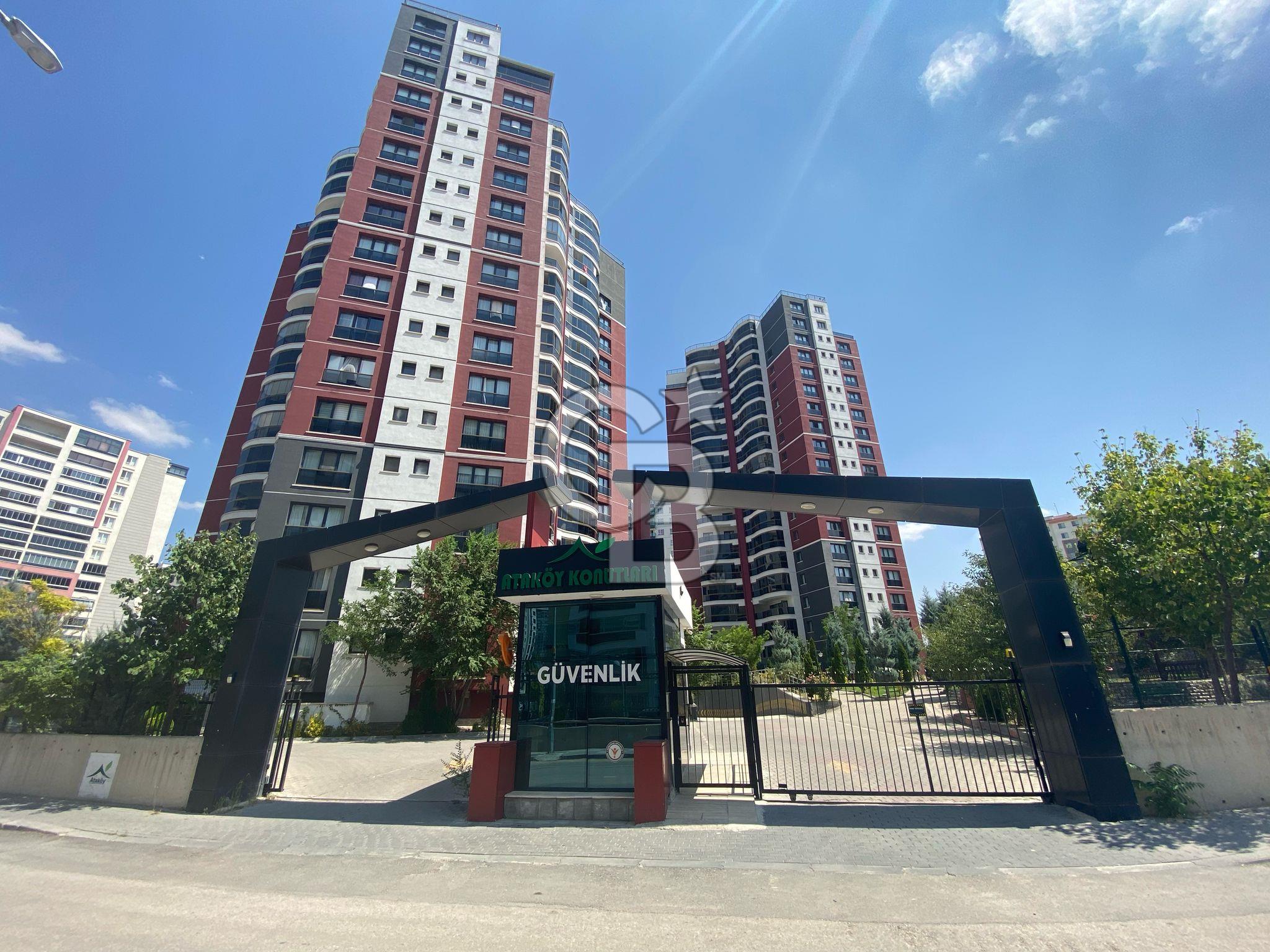 ATAKÖY KONUTLARINDA ULTRA LÜKS HAVUZLU SATILIK 2+1 DAİRE