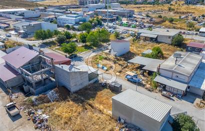 Seferihisar Camikebir'de 220 m2 2 adet Sanayi İmarlı Arsa