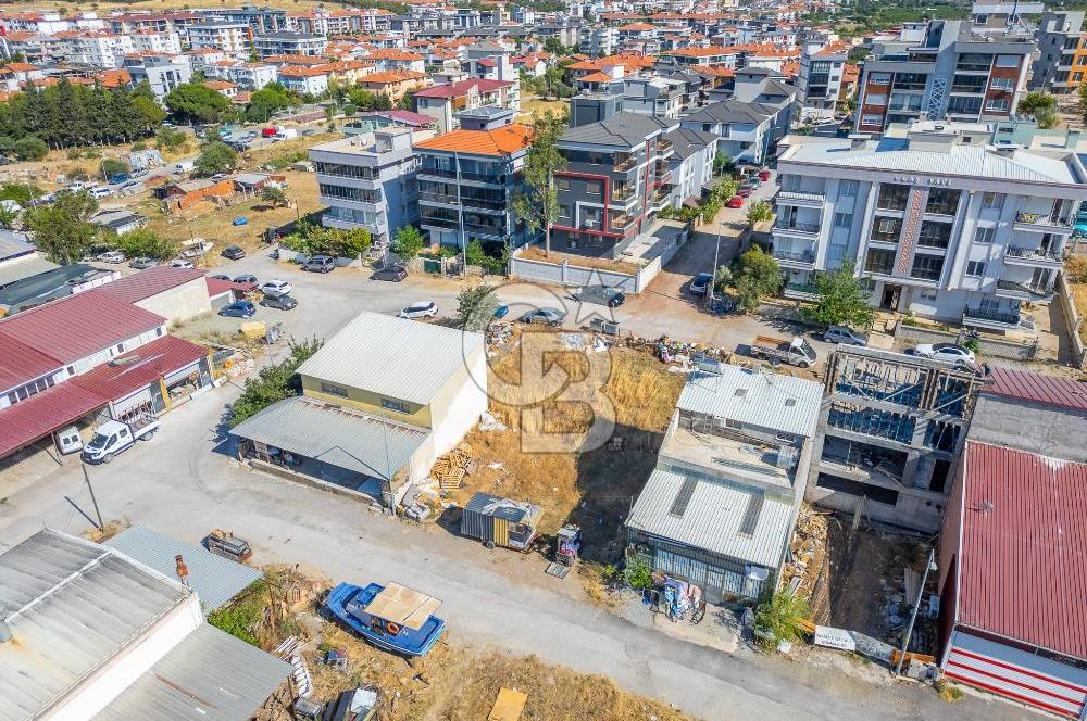 Seferihisar Camikebir'de 220 m2 2 adet Sanayi İmarlı Arsa