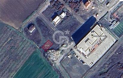 LAPSEKİ’DE BOĞAZ VE KÖPRÜ MANZARALI İMARLI ARSA