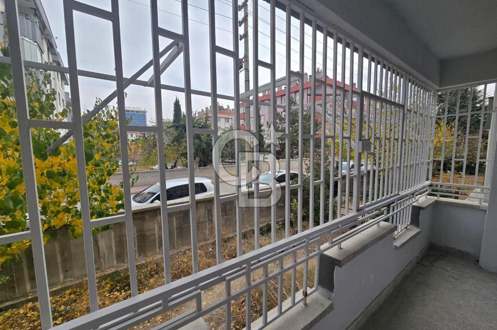 COLDWELL BANKER'DAN SELÇUKLUDA KİRALIK 3+1 DAİRE