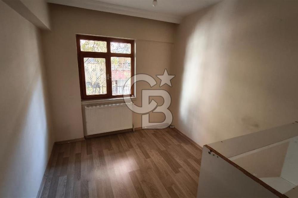 ETLİK ŞEHİR HASTANESİ-ANTARES'E YAKIN BAHÇELİ SATILIK 3+1 DAİRE