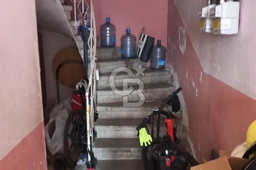 BEYKOZ YALIKÖY DE BAHÇELİ 2 KATLI MÜSTAKİL EV