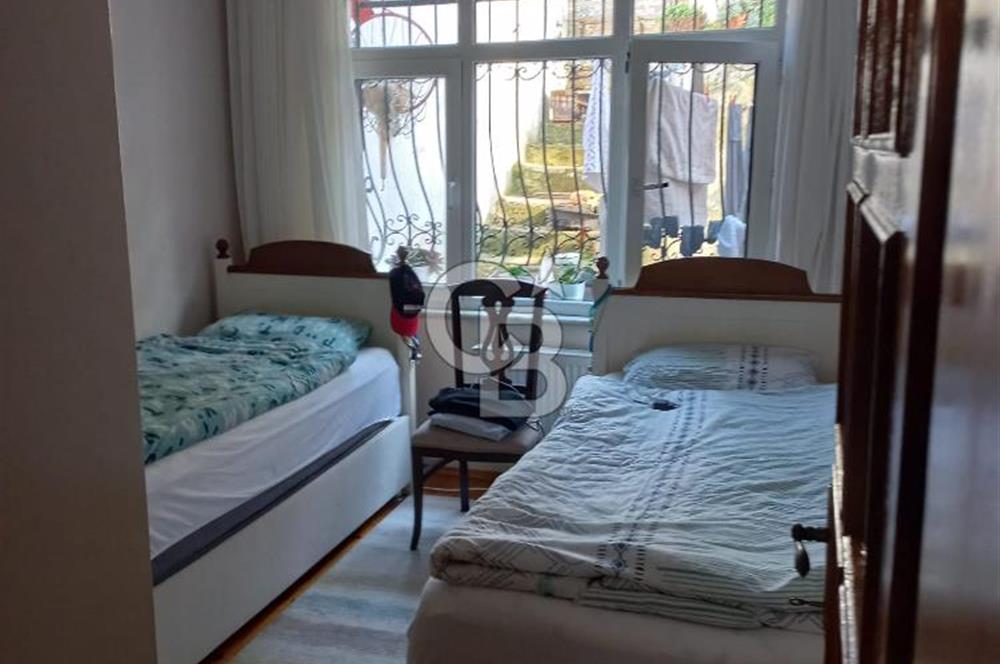 BEYKOZ YALIKÖY DE BAHÇELİ 2 KATLI MÜSTAKİL EV