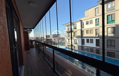 BAŞİSKELE ROYAL COUNTRY SİTESİNDE SATILIK 3+1 ARA DUBLEKS DAİRE