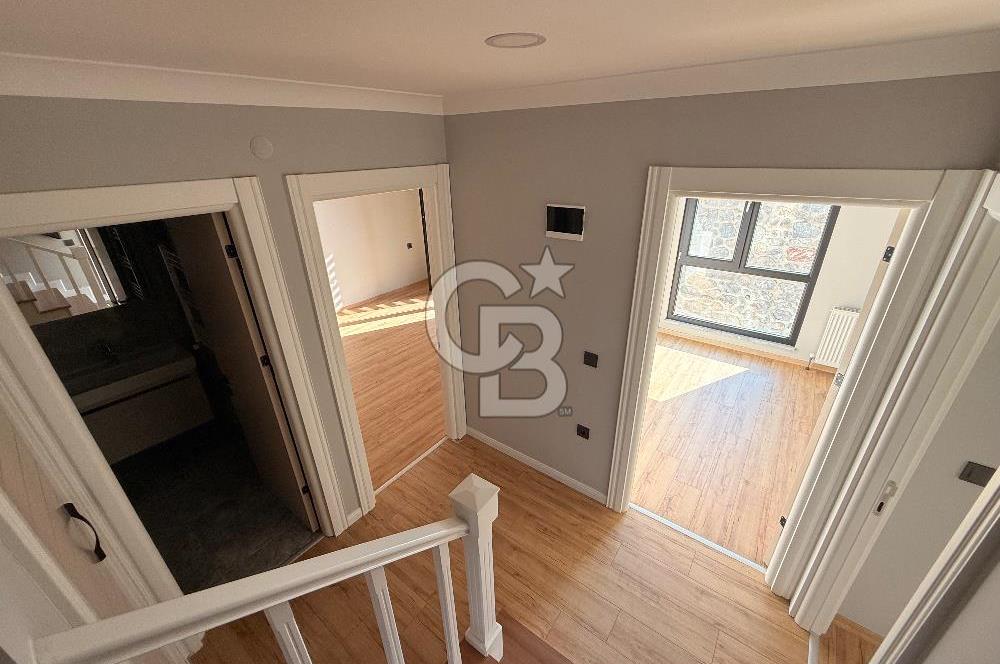 BAŞİSKELE ROYAL COUNTRY SİTESİNDE SATILIK 3+1 ARA DUBLEKS DAİRE