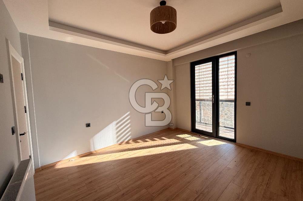 BAŞİSKELE ROYAL COUNTRY SİTESİNDE SATILIK 3+1 ARA DUBLEKS DAİRE