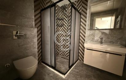 BAŞİSKELE ROYAL COUNTRY SİTESİNDE SATILIK 3+1 ARA DUBLEKS DAİRE