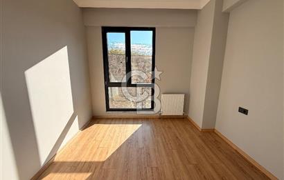 BAŞİSKELE ROYAL COUNTRY SİTESİNDE SATILIK 3+1 ARA DUBLEKS DAİRE