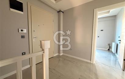 BAŞİSKELE ROYAL COUNTRY SİTESİNDE SATILIK 3+1 ARA DUBLEKS DAİRE