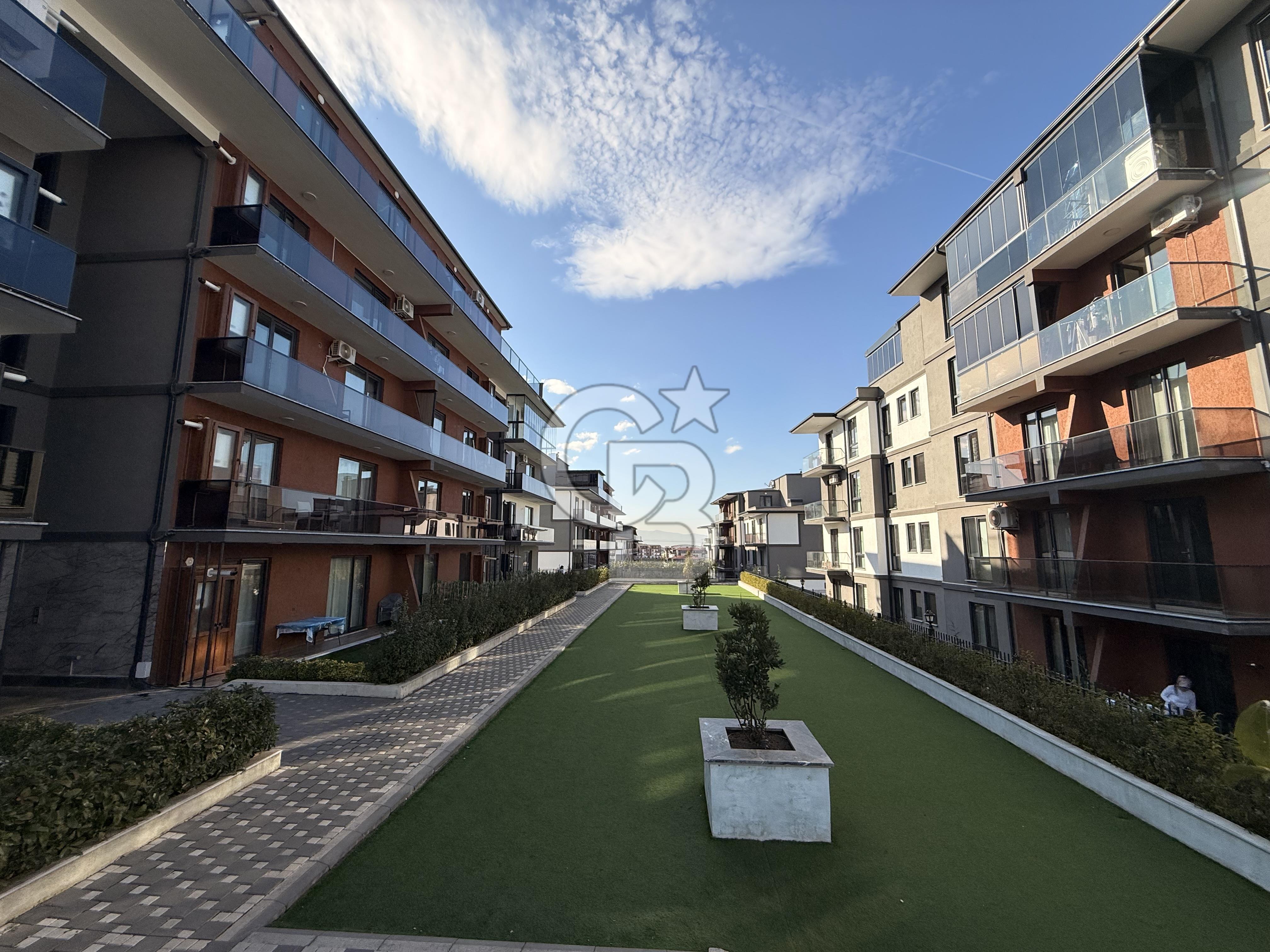 BAŞİSKELE ROYAL COUNTRY SİTESİNDE SATILIK 3+1 ARA DUBLEKS DAİRE