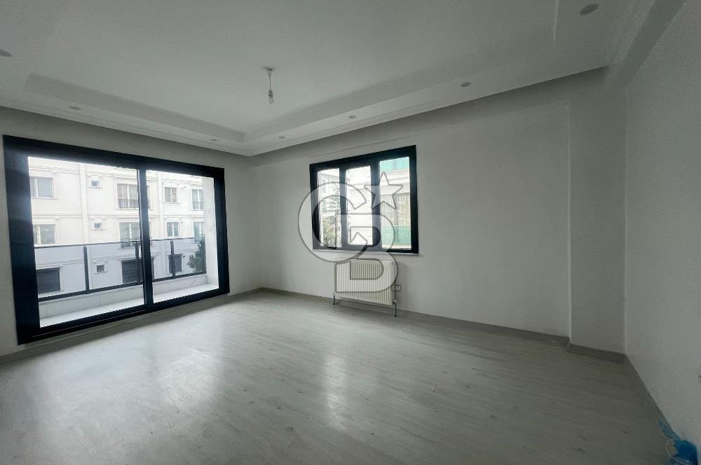 BÜYÜKÇEKMECEDE SAHİLE YAKIN KİRALIK 2+1