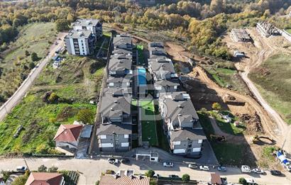 BAŞİSKELE ROYAL COUNTRY SİTESİNDE SATILIK 3+1 ARA DUBLEKS DAİRE