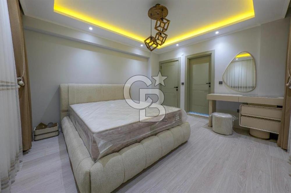 Manisa Bağyolu'nda Site İçinde Havuzlu Villa